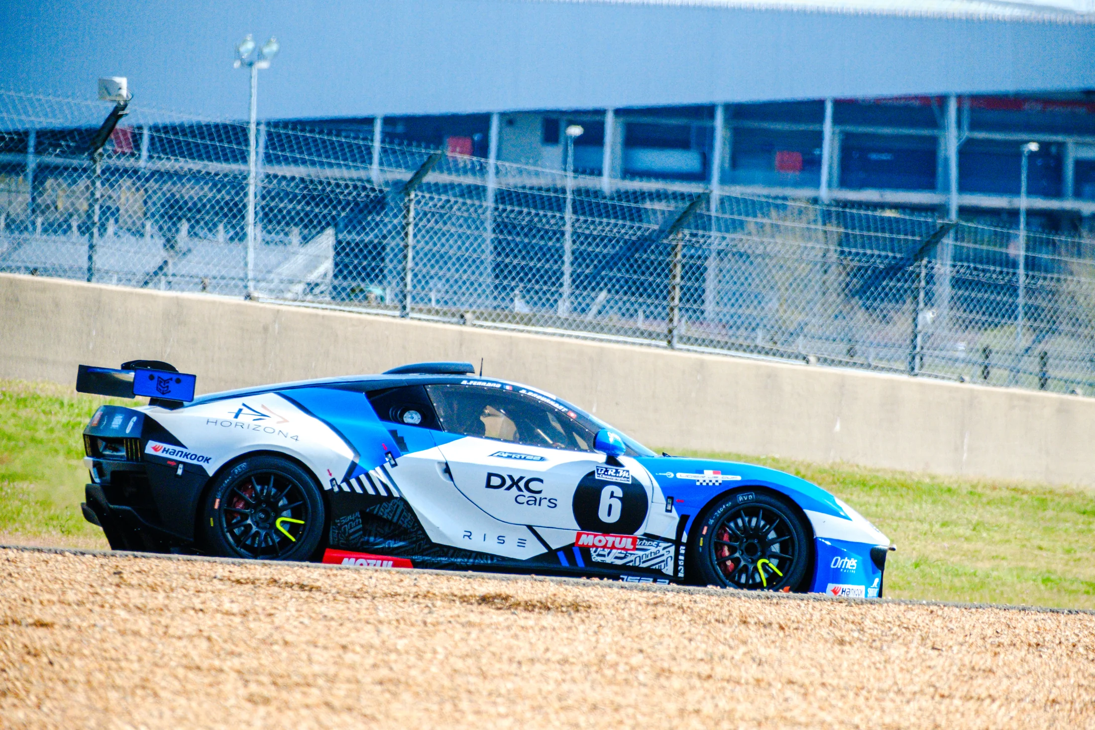 Le Mans · La Ligier JS2 R n°6, vue latérale